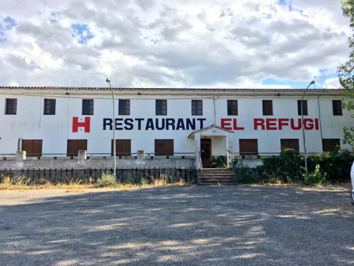 Antic Hostal-Restaurant El Refugi