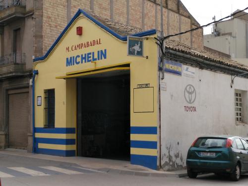 Taller i rètol Michelin