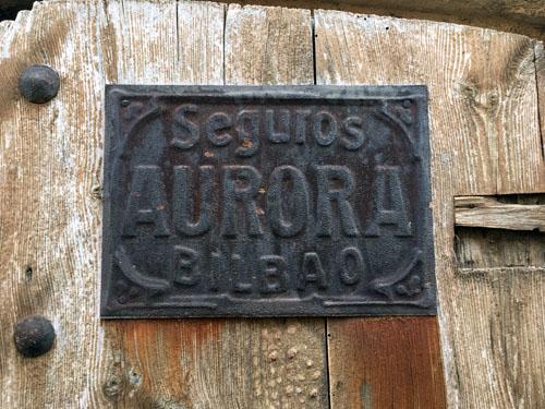 Placa assegurances Seguros Aurora