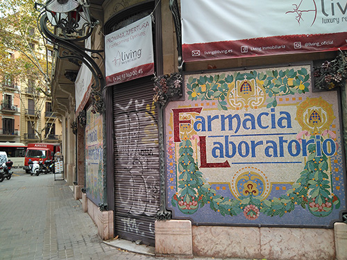 Farmàcia Viladot